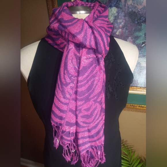 Pink and Purple or Purple and Pink, with iridescence woven throughout. 72x27" - Picture 6 of 6